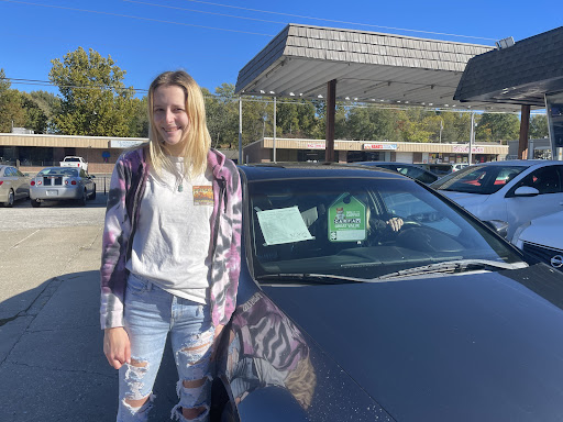 Used Car Dealer «Gladstone Auto Sales», reviews and photos, 7406 N Oak Trafficway, Kansas City, MO 64118, USA