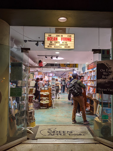 Store «Green Apple Books on the Park», reviews and photos, 1231 9th Ave, San Francisco, CA 94122, USA