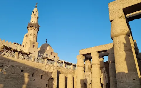 Karnak temple image