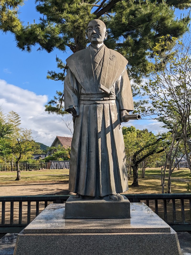 水野勝成之像