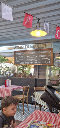 Atmosphère du Restaurant Bistrot de l'Industrie à L'Isle-sur-la-Sorgue - n°13