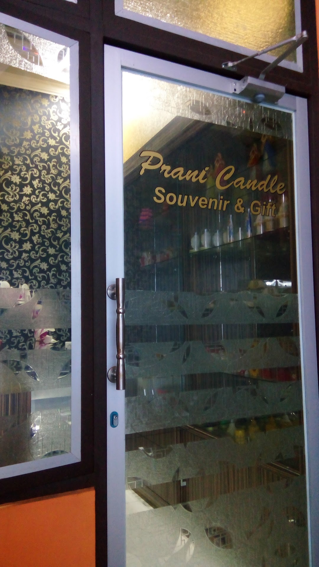 Prani Candle souvenir wedding and Gift