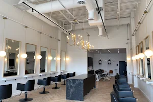 Catbird Seat Salon image