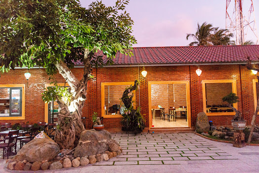 Nhã Trang CR Hotel - Khách Sạn Giá Rẻ Tại Cam Ranh