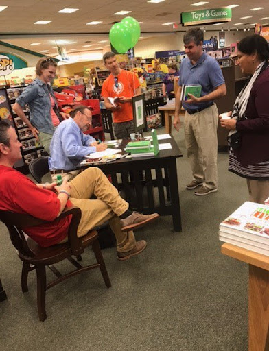 Book Store «Barnes & Noble», reviews and photos, 6646 Loisdale Rd, Springfield, VA 22150, USA