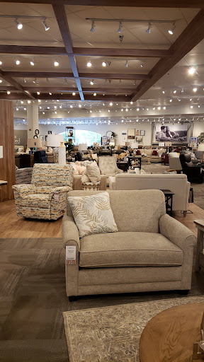 Furniture Store «La-Z-Boy Furniture Galleries», reviews and photos, 7311 Atlas Walk Way, Gainesville, VA 20155, USA
