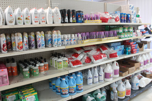 Grocery Store «Losantville Discount Grocery», reviews and photos, 9502 US-35, Losantville, IN 47354, USA