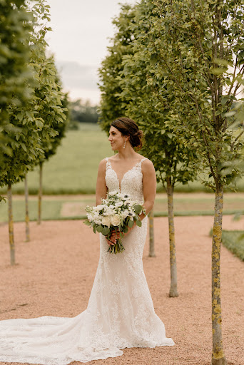 Florist «Bloomtastic Florist», reviews and photos, 2136 Arlington Ave, Columbus, OH 43221, USA