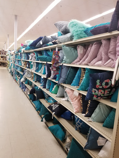 Home Goods Store «At Home», reviews and photos, 301 Noble Creek Dr, Noblesville, IN 46060, USA