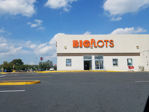 Big Lots, 2192 W Union Blvd, Bethlehem, PA 18018, USA, 