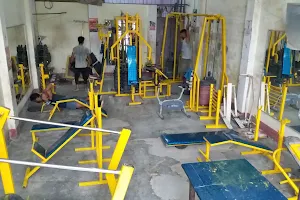 Bhavy Advance Physiotherapy & Gym Center image