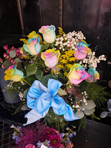 Florist «Finer Flowers», reviews and photos, 645 E Landis Ave, Vineland, NJ 08360, USA