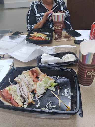 Restaurant «The Cheesecake Factory», reviews and photos, 1771 Arden Way, Sacramento, CA 95815, USA