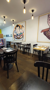 Atmosphère du Restaurant de nouilles (ramen) Yamanashi Ramen à Paris - n°13
