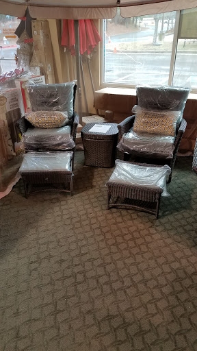 Discount Store «Midway Warehouse», reviews and photos, 4820 Atlanta Hwy, Alpharetta, GA 30004, USA