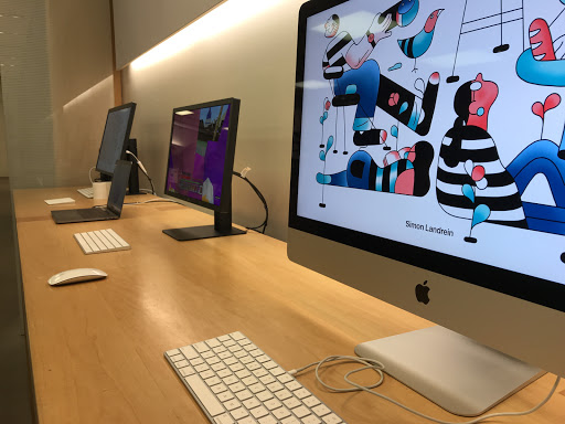 Computer Store «Apple Crabtree Valley Mall», reviews and photos, 4325 Glenwood Ave, Raleigh, NC 27612, USA