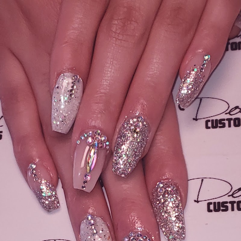 Dolly's Custom Nails