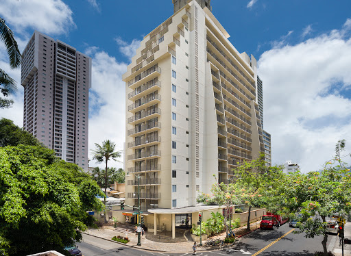 Couples hotels with jacuzzi Honolulu
