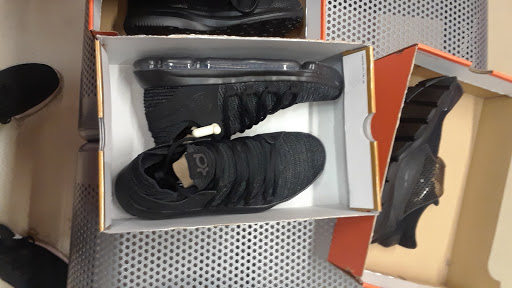 Clothing Store «Nike Factory Store», reviews and photos, 1788 94th Dr Sp A100, Vero Beach, FL 32966, USA