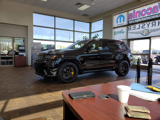 Car Dealer «Waconia Dodge Chrysler Jeep», reviews and photos, 905 Strong Dr, Waconia, MN 55387, USA