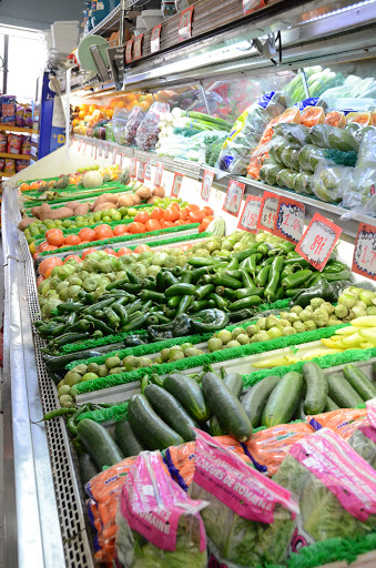 Supermarket «Super Mercado Chapala», reviews and photos, 5909 W Cermak Rd, Cicero, IL 60804, USA