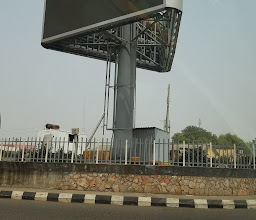 A Division Roundabout photo