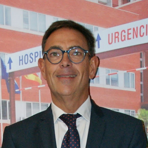 Dr. Mariano Rigabert Montiel, Urólogo