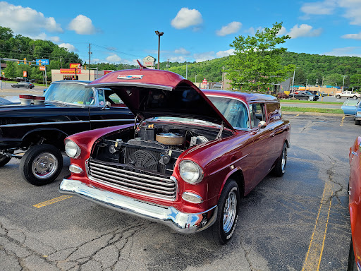 Shopping Mall «Route 6 Mall», reviews and photos, 650 Old Willow Ave, Honesdale, PA 18431, USA