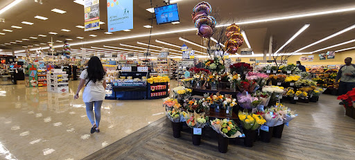 Grocery Store «Vons», reviews and photos, 7390 Cherry Ave, Fontana, CA 92336, USA