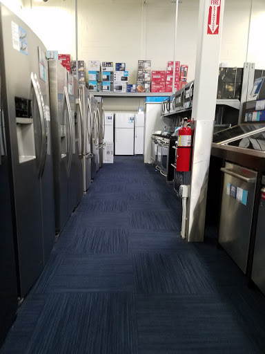 Electronics Store «Best Buy», reviews and photos, 655 W Herndon Ave, Clovis, CA 93612, USA