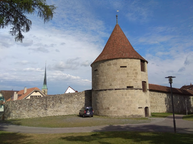 Kommentare und Rezensionen über Stadtverwaltung Zug