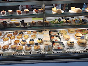 Photo n°12 de O Délices de Martine...cafe...viennoiserie....patisserie...pain.. à Annemasse ()