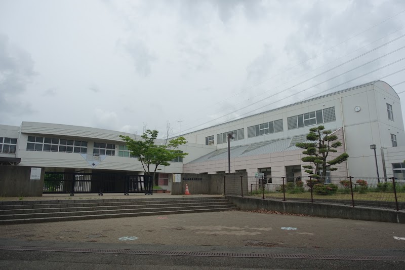 千葉市立金沢小学校