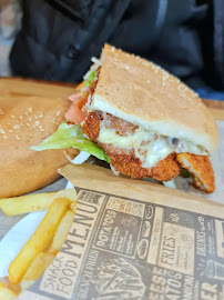 Sandwich au poulet du Restaurant libanais Vista à Paris - n°7