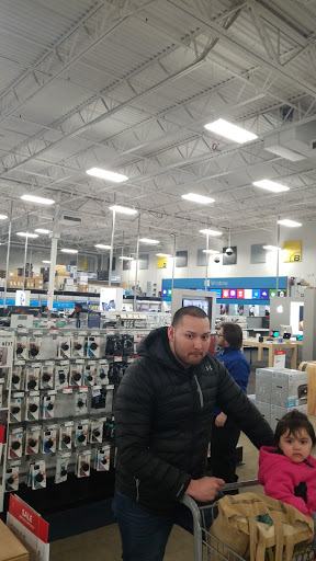 Electronics Store «Best Buy», reviews and photos, 1100-1300 N Galleria Dr, Middletown, NY 10941, USA
