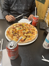 Plats et boissons du Pizzeria ARTISANAL PIZZA à Paris - n°20