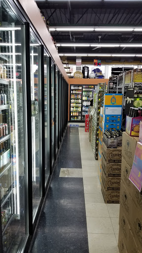 Liquor Store «Paradise Liquor», reviews and photos, 3237 Hilton Rd, Ferndale, MI 48220, USA