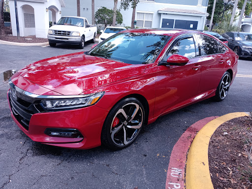 Spotless Mega Shine LLC. Mobile Detailing. en Sunrise