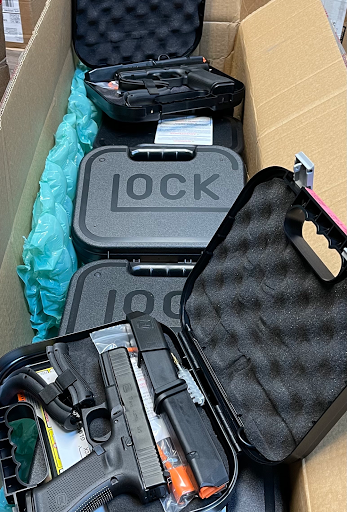 Pawn Shop «Chesapeake Square Pawn», reviews and photos, 2125 Starmount Pkwy #123, Chesapeake, VA 23321, USA