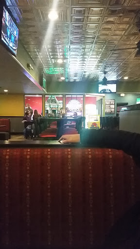 Pizza Restaurant «Round Table Pizza», reviews and photos, 616 NE 81st St, Vancouver, WA 98665, USA