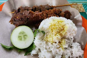 Warung Purnama - Bebek dan Ayam Goreng image