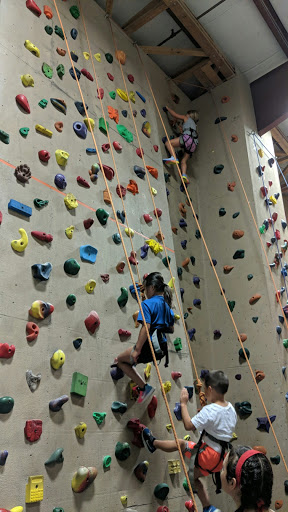 Rock Climbing Gym «Garden State Rocks», reviews and photos, 705 Ginesi Dr, Morganville, NJ 07751, USA