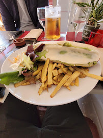 Sandwich au poulet du Restaurant chilien Amor Y Pan à Montreuil - n°8