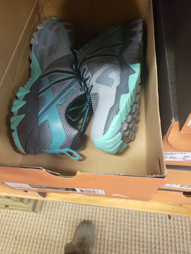 Camping Store «Erehwon Mountain Outfitter», reviews and photos, 599 West Glen Bay Avenue, Glendale, WI 53217, USA