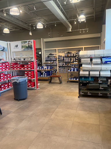 Shoe Store «DSW Designer Shoe Warehouse», reviews and photos, 43713 W Oaks Dr, Novi, MI 48377, USA