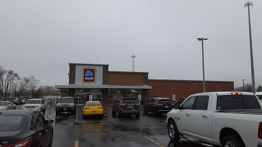 Supermarket «ALDI», reviews and photos, 1187 W High Ave, New Philadelphia, OH 44663, USA