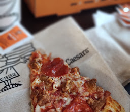 Little Caesars Paseo 2000 photo