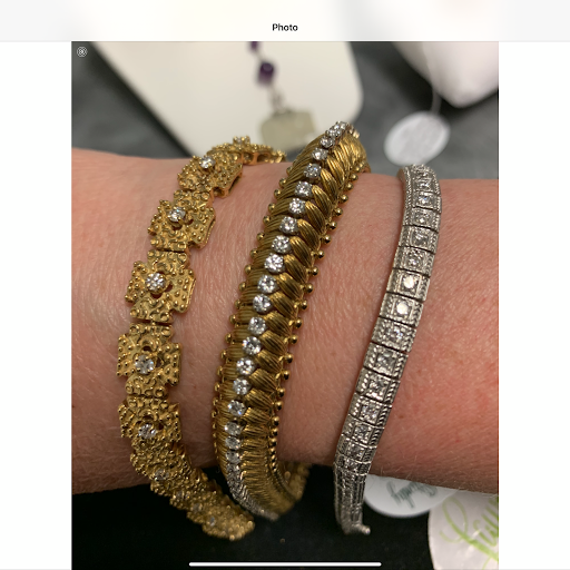Jeweler «Laura Stanley Personal Jeweler», reviews and photos, 8201 Cantrell Rd, Little Rock, AR 72227, USA