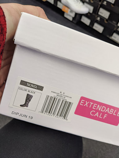 Shoe Store «Rack Room Shoes», reviews and photos, 2758 Legends Pkwy, Prattville, AL 36066, USA