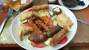 Photo n°53 de La Rose de Damas à Paris ()